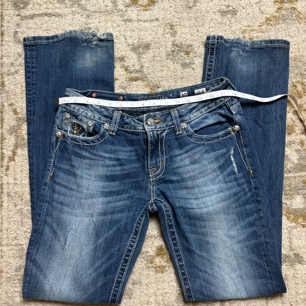 Miss Me Jeans Bootcut Size 30 Dark Wash Mid Rise Denim Rhinestone Pockets - Picture 4 of 10